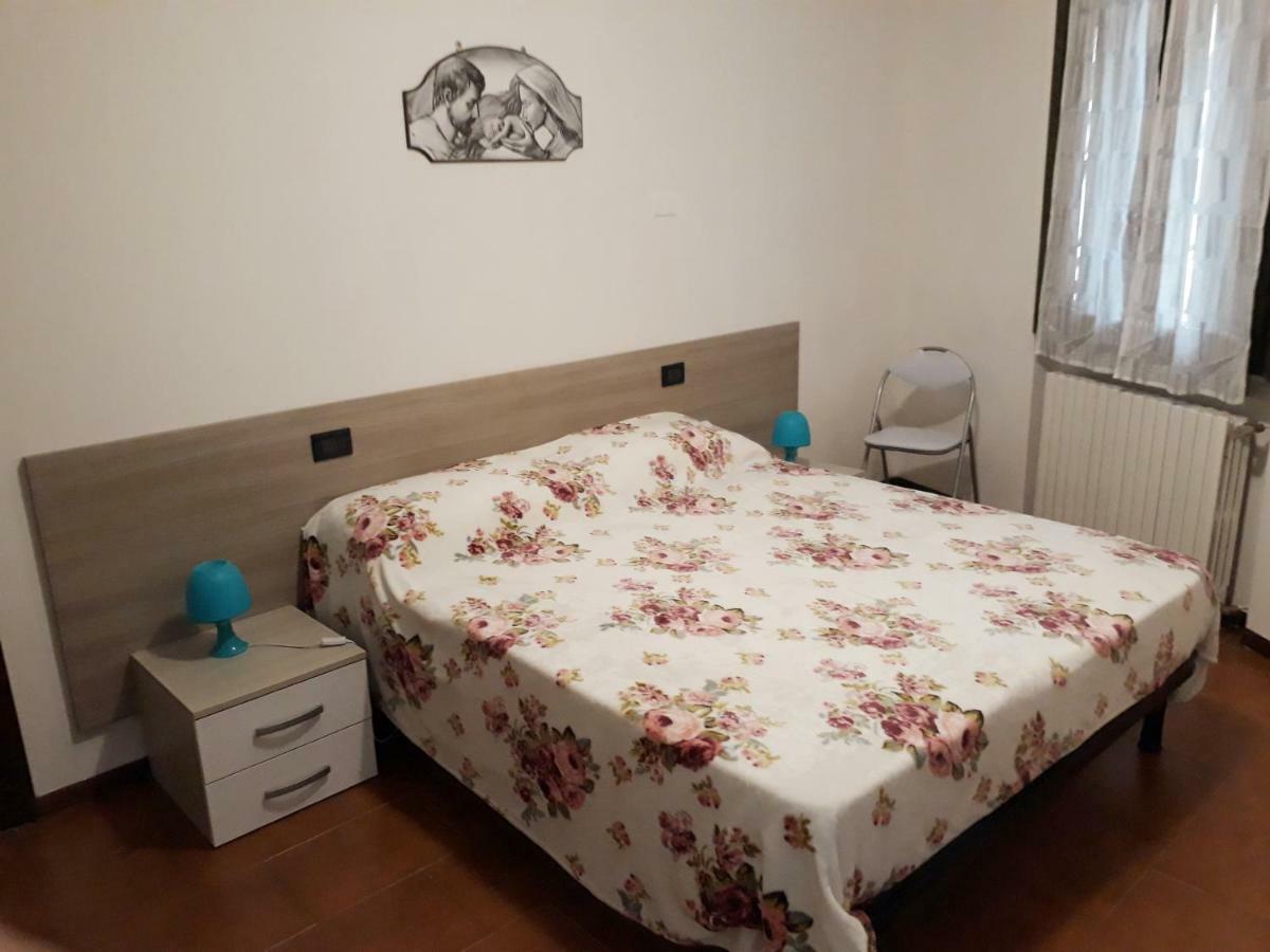 Appartamento Trieste Marone Buitenkant foto